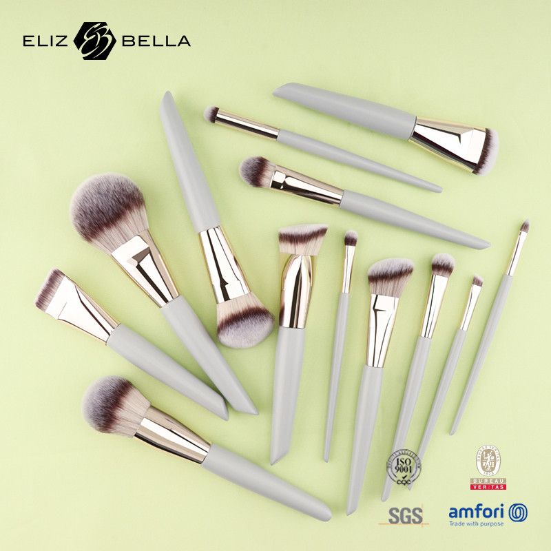 Mini Travel Makeup Brush Set 5PCS برش های آرایشی گیاهخوار و بدون ظلم برای صورت و چشم